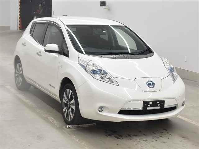 2015 NISSAN LEAF